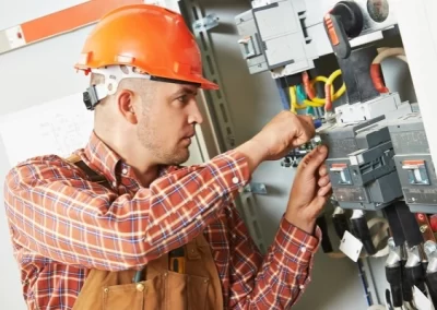 Extraordinary Industrial Electrician